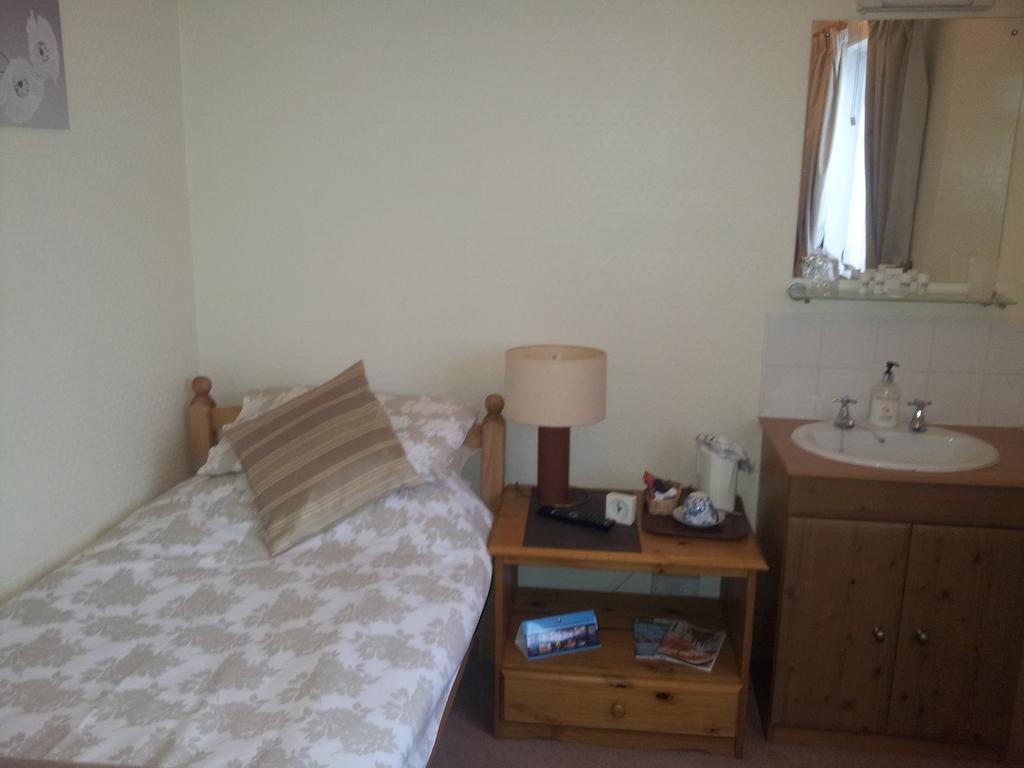Bed and Breakfast The Adelphi Paignton Pokoj fotografie